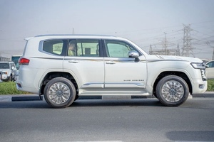 Toyota LC300 VXR 4X4 SUV 2025 USADO EN BUEN ESTADO, Motor V8 de 3.5L y 409HP, Gasolina, Turboalimentado, Transmisión Automática de 10 Velocidades, Vehículo de Exportación - Product Image 2