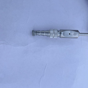 Tube d'aspiration dentaire Frazier 1.5mm pointe en titane coudée oreille nez et gorge tubes neurochirurgicaux dans les commandes en gros - Product Image 5