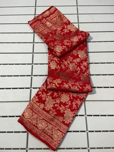 Indian Boutique Special Designer Pure crepe Khadi seda tejido sari rojo con blusa elegante La mayoría de las ventas Ropa de mujer india - Product Image 4