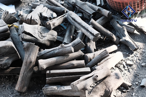 Bâtonnets de charbon de mangrove premium – Charbon de bois dur à haute chaleur et longue durée de combustion pour les restaurants de barbecue - Product Image 4
