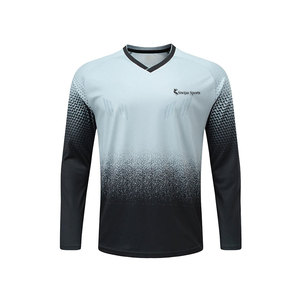 Uniforme de Portero con Material Transpirable y Costuras Resistentes para un Uso Prolongado y Práctica Diaria - Product Image 5