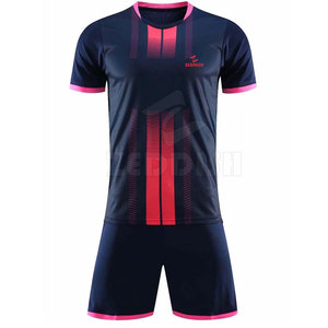 Uniformes de Fútbol para Adultos con Diseños Modernos, Manga Corta, Secado Rápido, Transpirables, Color Sólido, Personalizables para Invierno - Product Image 1