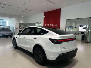 2026 Vehículo de Lujo Juniper de Nueva Energía con Tracción Trasera, Primera Edición, Sin Accidentes y Listo para Usar - Product Image 5