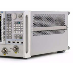 Analizador de Redes de Microondas Agilent PNA de 67 GHz (Usado) - Product Image 5