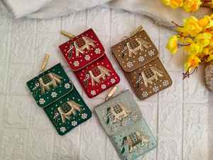 Pochette à bijoux mobile brodée d'éléphants avec chaîne à clip, cadeaux pour demoiselles d'honneur, anniversaires, faveurs de mariage, cérémonie de jaggo, cadeaux de sangeet - Product Image 3