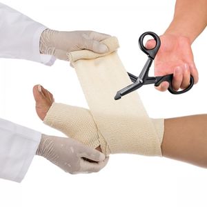 กรรไกรตัดผ้าพันแผลฉุกเฉินทางการแพทย์ทำจากสแตนเลสเกรดพรีเมี่ยม, กรรไกรสำหรับการบาดเจ็บด้วยมือยาว19ซม. สำหรับงานหนัก - Product Image 5