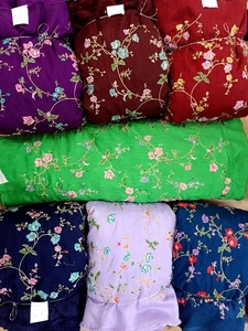 Tissu en polyester imprimé sur mesure avec motif Fendy pour sacs et chaussures, tissu d'ameublement résistant avec motif Fendy pour meubles - Product Image 5