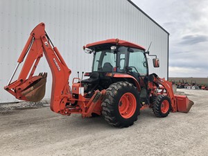 Tracteur Kubota M7060 70 CV à transmission par engrenages, tracteur utilitaire agricole avec pelle frontale pour travaux sur le terrain et en cour - Product Image 1