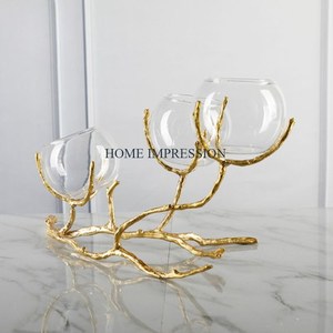 3 Decoración de mesa de Unión Base pulida de oro de aluminio con Decoración de mesa de vidrio transparente Hogar y eventos portavelas de mesa - Product Image 1