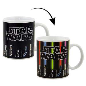 Mug isotherme Star Wars avec sabres laser, design marketing - Product Image 1