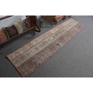 Tapis de 1,9 x 7,6 pieds, tapis turc vintage, tapis rouge uni - Product Image 2