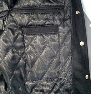 แจ็กเก็ตผ้าซาตินโพลีเอสเตอร์สำหรับทุกเพศ100% ออกแบบโลโก้ได้ตามที่ต้องการแจ็คเก็ตเบสบอลฤดูหนาวพร้อมตกแต่งขนสัตว์สำหรับผู้ชายและนักเรียนนักศึกษา - Product Image 5