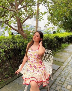 Robe indienne élégante en coton faite à la main pour femmes robe de mariée courte écologique pour l'été/mariage/fête/plage - Product Image 2