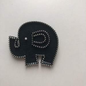 Ornements de Noël suspendus en forme d'oiseau perlé coloré, décorations de Noël suspendues en verre et animaux brodés, magnifiques perles de verre - Product Image 2