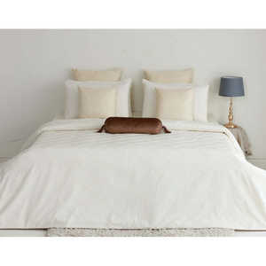 Parures de lit Aphrodite - Housse de couette et taies d'oreiller - Collection de literie confortable de qualité supérieure - Product Image 4