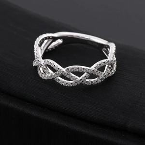 Anillo de compromiso de Halo de forma redonda, anillo de bodas de diamante de moissanita, conjunto de pavé, anillo de Boda nupcial, banda de boda - Product Image 2