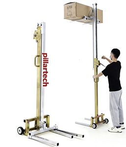 Máquina Elevadora Lateral Manual de Acero al Carbono Pillartech, Distancia Entre Ejes de 1220 mm, Altura Máxima de 2.5 m, Velocidad de 6 m/min, Apilable - Product Image 1