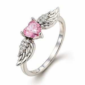 Anello Moda a Forma di Cuore con Ali d'Angelo, Design Minimalista ed Elegante, Gioiello da Indossare Quotidianamente per Donne - Product Image 1