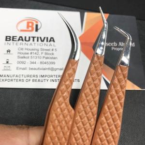 แหนบคีบขนตาสแตนเลสญี่ปุ่นแบบมืออาชีพเคลือบสีกำหนดโลโก้ได้เอง - Product Image 3