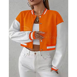 เสื้อครอปท็อปแจ็คเก็ตเลตเตอร์แมนลำลองสำหรับผู้หญิง คุณภาพพรีเมียม ราคาขายส่ง ผลิตในปากีสถาน - Product Image 3