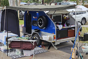 Remolque de Camping en Forma de Lágrima, Mini Caravana 4x4 para 2 Personas, Compacto y Ligero, en Oferta - Product Image 6