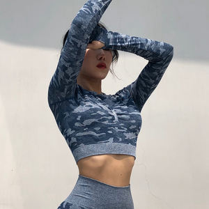 เสื้อยืดครอปแขนสั้นคอกลมแห้งเร็วสำหรับผู้หญิงสไตล์ลำลองออกแบบโลโก้ได้ตามต้องการ - Product Image 3