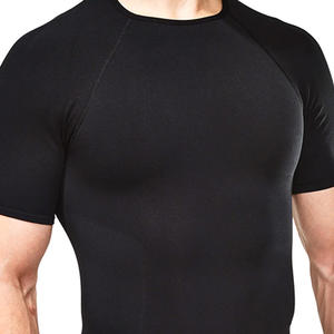 Chemises de compression entièrement personnalisées Chemises de compression à manches courtes à séchage rapide pour hommes pour l'entraînement en salle de sport - Product Image 3