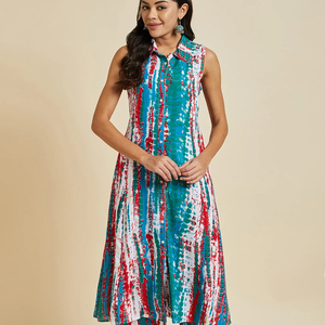Nouveauté : Kurtis Rama pour femmes, prêt-à-porter, multicolores, imprimé tie-dye, col en V, coupe trapèze, en rayonne pure, avec pantalon palazzo assorti, vente en gros OEM - Product Image 1