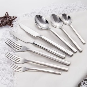 Juego de cubiertos de acero inoxidable ecológico con acabado plateado, duradero y elegante para cualquier evento, venta al por mayor opulenta, indio personalizado - Product Image 3