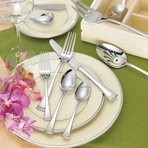 Ensemble de couverts de luxe en acier inoxydable argenté avec poignée royale pour la vaisselle de maison et de restaurant mangeant des ensembles de couverts - Product Image 4