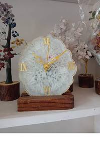 นาฬิกาตั้งโต๊ะสำหรับบ้านสำนักงานหรูหราแบบชาวยุโรปนาฬิกาชิ้นพลอยทำจากคริสตัลธรรมชาติที่สร้างสรรค์แกะสลักอย่างสร้างสรรค์ - Product Image 6