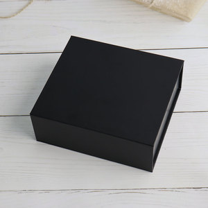 Personnalisation Coffrets cadeaux vides Coffret cadeau personnalisé pour hommes <span class=keywords><strong>Ceinture</strong></span> en cuir <span class=keywords><strong>noir</strong></span> de luxe pour hommes dans un emballage cadeau boîte magnétique - Product Image 2