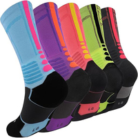 Chaussettes de sport pour hommes personnalisées OEM, chaussettes de sport rayées tricotées respirantes, chaussettes d'été d'épaisseur standard en coton, polyester et élasthanne