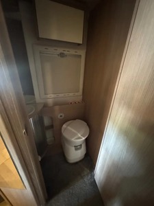 Autocaravana de Lujo y Remolque de Viaje Todoterreno para Camión de Camping, Uso de Aire y Agua, Casa Móvil para Exteriores - Product Image 6