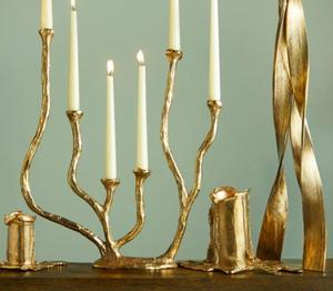 Bougeoir en bronze coulé à la main de la meilleure qualité Lanterne carrée en aluminium Décor de Noël pour la maison Pot à bougie en métal Produit de qualité pour la maison - Product Image 1