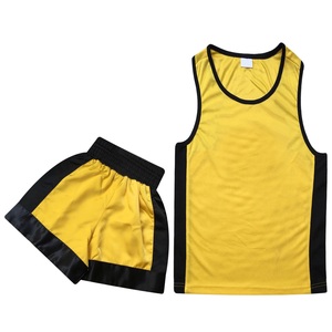 Conjunto de camiseta y pantalones cortos de boxeo para niños, traje de diseño premium jiu jitsu kimono de jiu jitsu, uniforme de Wushu de alta calidad - Product Image 4