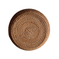 Panier de rangement en rotin fait main personnalisable avec logo, fabrication vietnamienne, lot de 5, en bambou et osier, idéal pour la cuisine et les aliments.