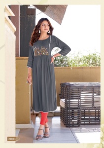 Nueva tela de satén de rayón pesado Kurtis tejido bordado y trabajo hecho a mano vestido de venta en línea con señuelo antiarrugas - Product Image 6