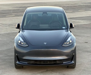 รถยนต์มือสอง พวงมาลัยซ้าย/ขวา ปี 2023 TE SLA รุ่น MODEL 3 ขับเคลื่อนล้อหลัง - Product Image 1