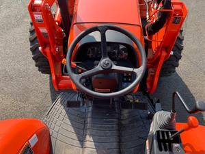 Ferme Kubota Tracteurs 4WD à vendre - Product Image 6