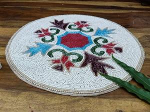 Sous-verre perlé personnalisé en usine, sous-verre en perles de verre fait à la main de style animal, dessous de plat, chemin de table142 - Product Image 3