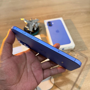 A-pple I-phone 16 Plus con Funda, Mejor Precio - Product Image 3