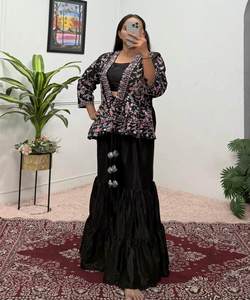 Ropa islámica Mujer Abaya Dubai Conjuntos elegantes Trajes turcos paquistaníes de lujo Ropa de fiesta de diseñador indio - Product Image 1