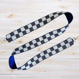 Accessoire pour fans OOTD, sac à main à perles bleu marine et blanc pour filles, sangle CHAKED, sac de stade transparent avec cintre par glowin fashion - Product Image 6