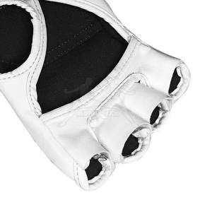 Gants MMA professionnels en cuir Pu avec logo personnalisé Gants MMA thaïlandais en cuir 100% à usage intensif - Product Image 6