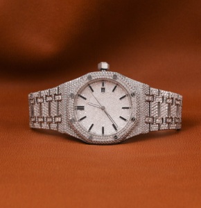 Personalizado blanco completo Iced Out Round Moissanite Diamond Classic Date Iced out Stick Number Dial Características Reloj de diamantes para hombres Regalo - Product Image 1