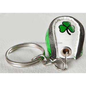 Llavero de Fútbol Irlandés Personalizable de Alta Calidad con Logotipo, Cuero Premium, Goma y Madera, Color Personalizado, Deportivo - Product Image 2