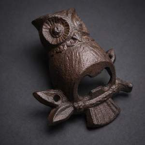 Cast Iron Royal Crown Bottle Opener Vintage <b>Antique</b> Design Strong Grip Durable Finish Perfect for Home Bar and Luxury Decor - Product Image 4