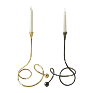 Candélabre en métal doré de style géométrique durable disponible Bougeoir de mariage et de Noël Décoration de fête d'événement - Product Image 5