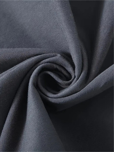 เสื้อยืดแนวสปอร์ตแบบลำลองแฟชั่นแขนสั้นผ้าคอตตอนแขนสั้นผ้าถักทรงหลวมสีทึบหรือหลายสี - Product Image 3